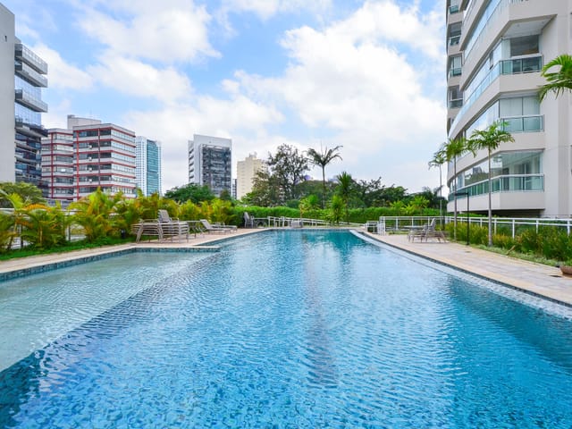 Foto do Apartamento - Apartamento Sofisticado em Pinheiros, 68m² de área útil, Com 2 quartos sendo 1 suíte, 1 vaga de garagem  com varada envidraçada. | Paulista Imóveis