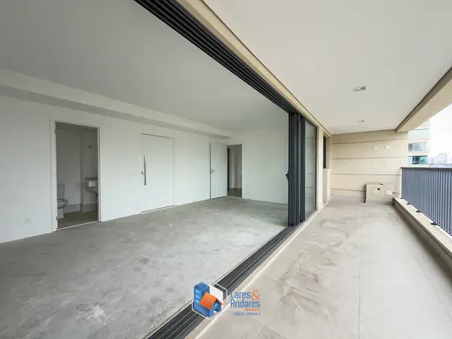 Apartamento com 147m² 3 quartos e 4 banheiros, à venda, no bairro Itaim Bibi em São Paulo