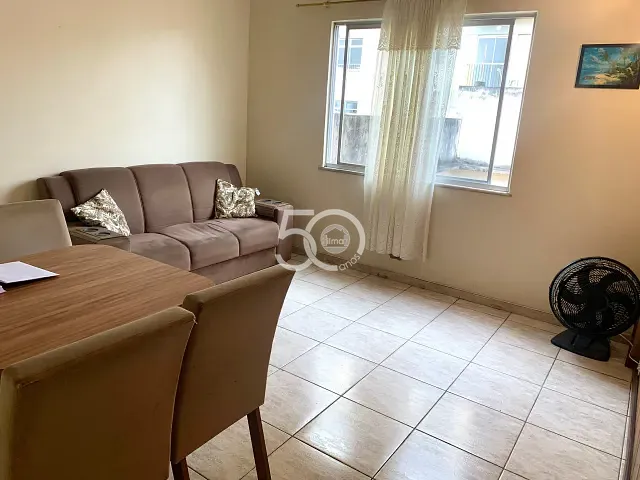 Apartamento 2 quartos e 2 banheiros, à venda, no bairro Irajá em Rio de Janeiro