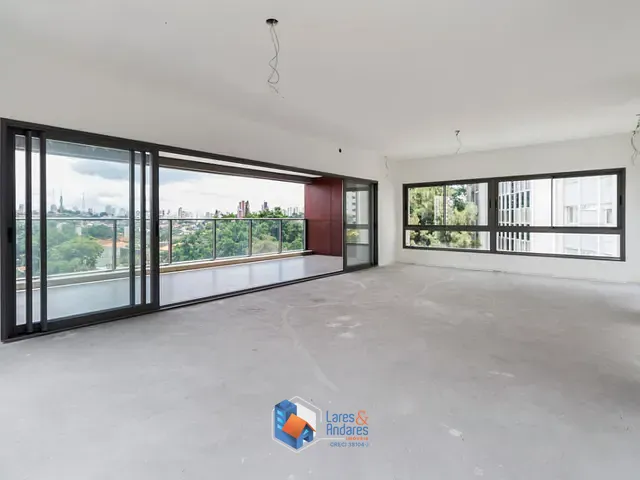 Apartamento com 280m² 3 quartos e 4 banheiros, à venda, no bairro Higienópolis em São Paulo