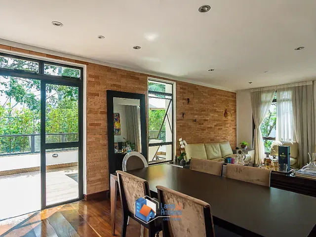 Apartamento com 308m² 4 quartos e 3 banheiros, à venda, no bairro Vila Suzana em São Paulo