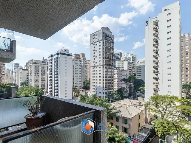 Apartamento com 190m² 3 quartos e 2 banheiros, à venda, no bairro Jardim Paulista em São Paulo