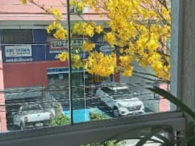 Apartamento 2 quartos e 2 banheiros, à venda, no bairro Vila Humaitá em Santo André