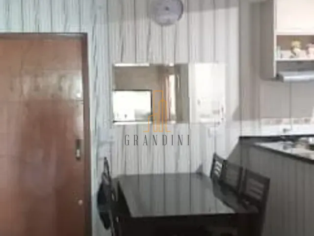 Apartamento 2 quartos e 2 banheiros, à venda, no bairro Vila Humaitá em Santo André