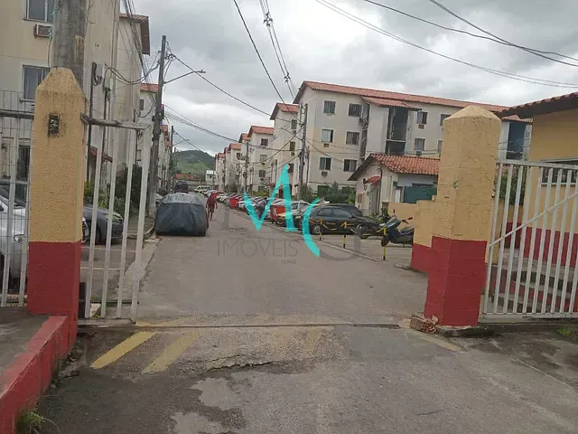 Apartamento 2 quartos e 1 banheiro, para alugar, no bairro Paciência em Rio de Janeiro
