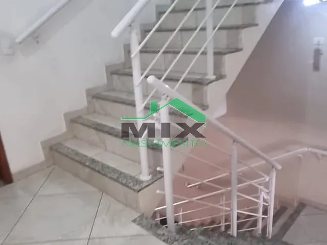 Apartamento com 80m² 2 quartos e 1 banheiro, à venda, no bairro Vila Homero Thon em Santo André