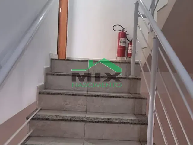 Apartamento com 80m² 2 quartos e 1 banheiro, à venda, no bairro Vila Homero Thon em Santo André