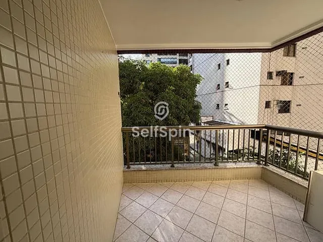 Apartamento 2 quartos e 3 banheiros, para alugar, no bairro Icaraí em Niterói