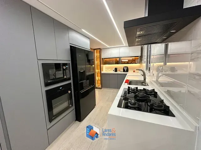 Apartamento com 196m² 3 quartos e 4 banheiros, à venda, no bairro Santana em São Paulo