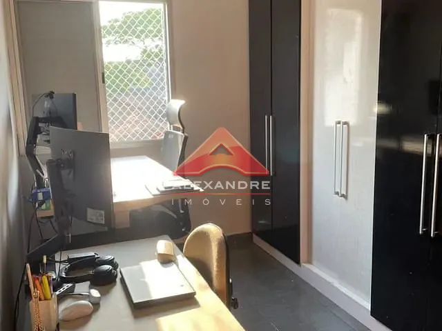 Apartamento com 74m² 2 quartos e 1 banheiro, à venda, no bairro Vila Industrial em São José dos Campos