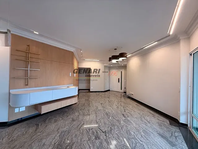 Apartamento com 430m² 4 quartos e 6 banheiros, à venda, no bairro Centro em Indaiatuba