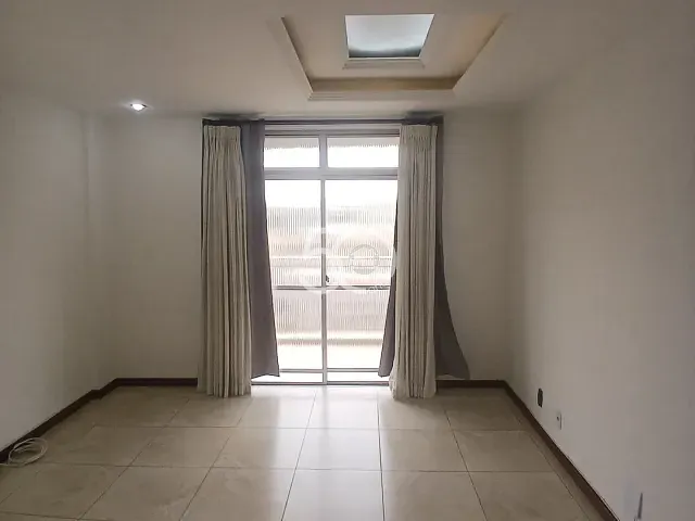 Apartamento com 78m² 2 quartos e 2 banheiros, para alugar, no bairro Irajá em Rio de Janeiro