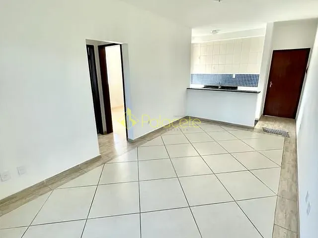 Apartamento 2 quartos e 1 banheiro, à venda, no bairro Piracangaguá em Taubaté