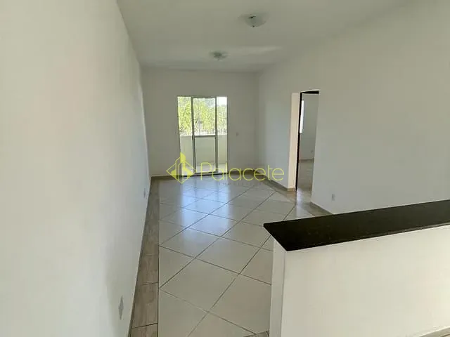 Apartamento 2 quartos e 1 banheiro, à venda, no bairro Piracangaguá em Taubaté