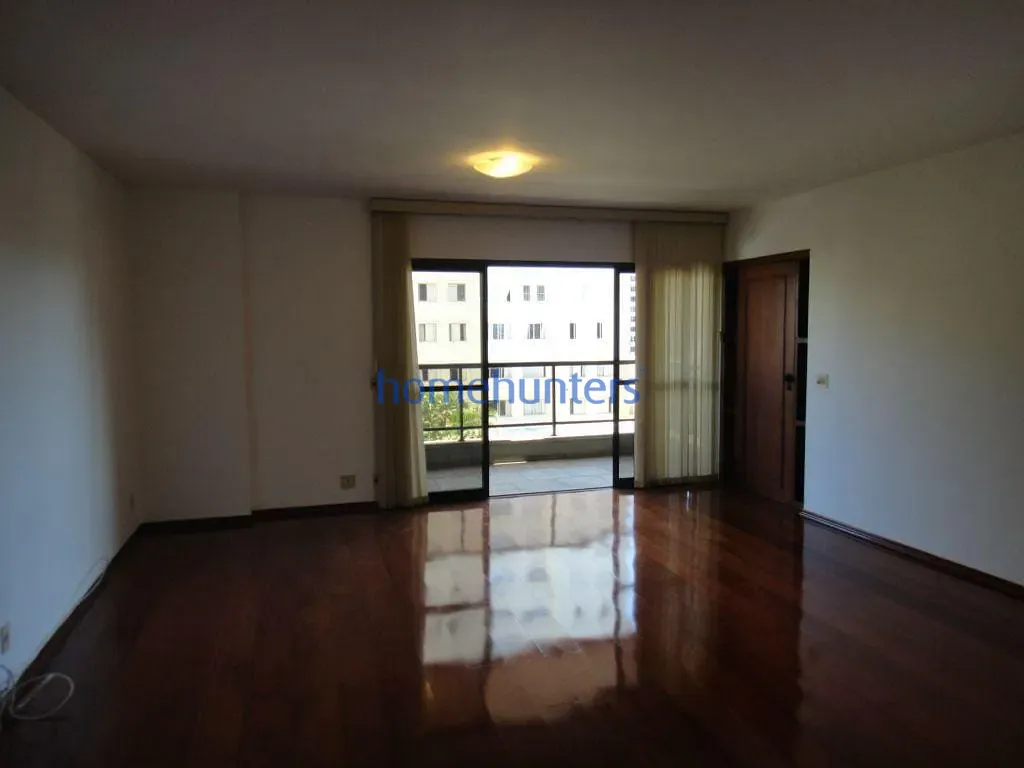 Apartamento, 3 quartos, 140 m² - Foto 2