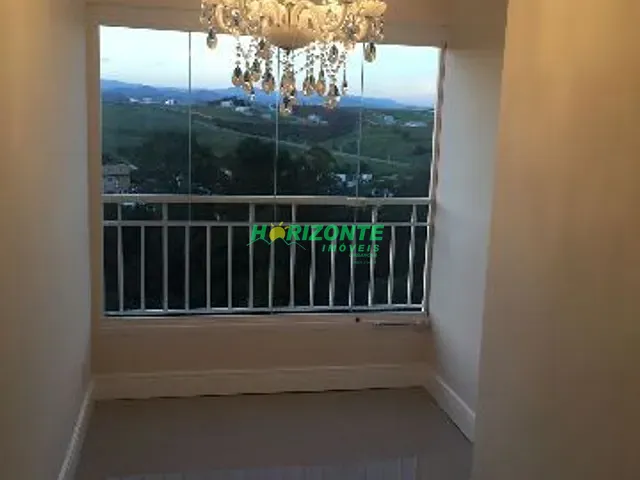 Apartamento 2 quartos e 2 banheiros, à venda, no bairro Urbanova em São José dos Campos