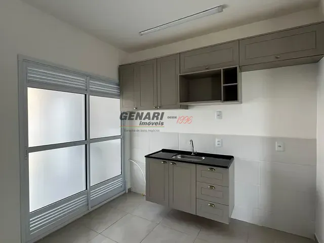 Apartamento 2 quartos e 1 banheiro, para alugar, no bairro Parque Residencial Sabiás em Indaiatuba
