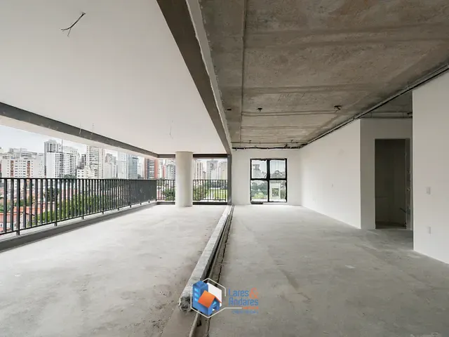 Apartamento com 251m² 3 quartos e 5 banheiros, à venda, no bairro Jardins em São Paulo