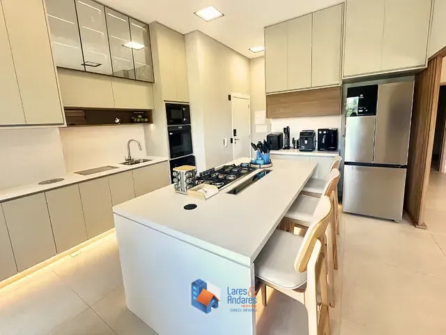 Apartamento com 190m² 4 quartos e 3 banheiros, à venda, no bairro Santo Amaro em São Paulo