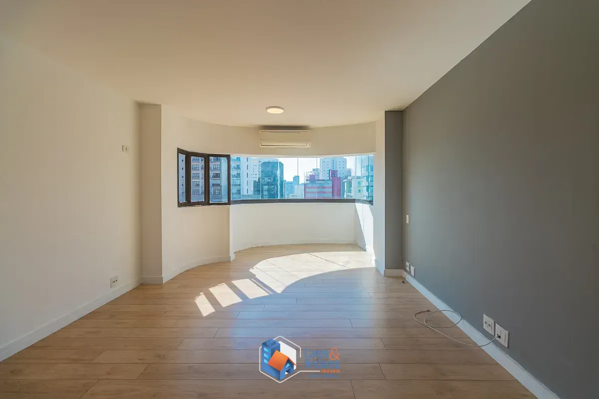 Apartamento, 4 quartos, 252 m² - Foto 2