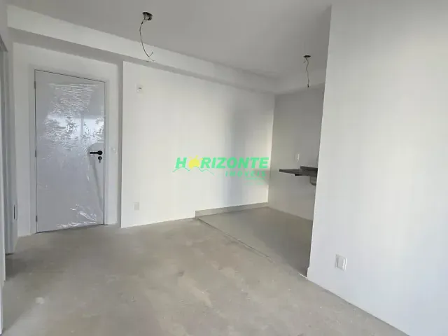 Apartamento com 45m² 1 quarto e 1 banheiro, à venda, no bairro Condomínio Royal Park em São José dos Campos