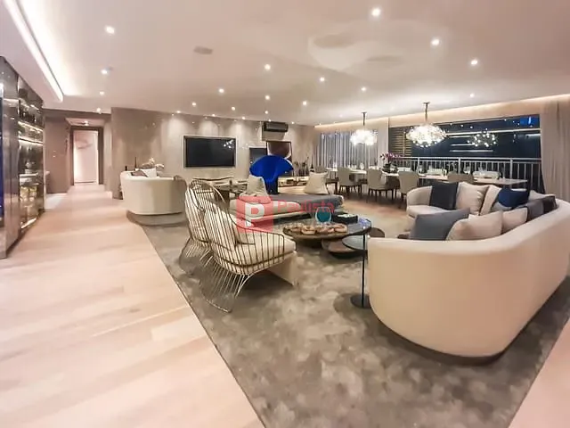 Apartamento com 450m² 4 quartos e 5 banheiros, à venda, no bairro Moema/Indianópolis em São Paulo