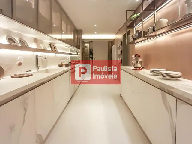 Apartamento com 450m² 4 quartos e 5 banheiros, à venda, no bairro Moema/Indianópolis em São Paulo