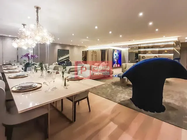 Apartamento com 450m² 4 quartos e 5 banheiros, à venda, no bairro Moema/Indianópolis em São Paulo