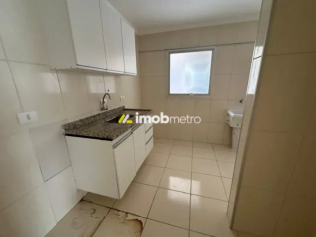 Apartamento 1 quarto e 2 banheiros, à venda, no bairro Cambuí em Campinas