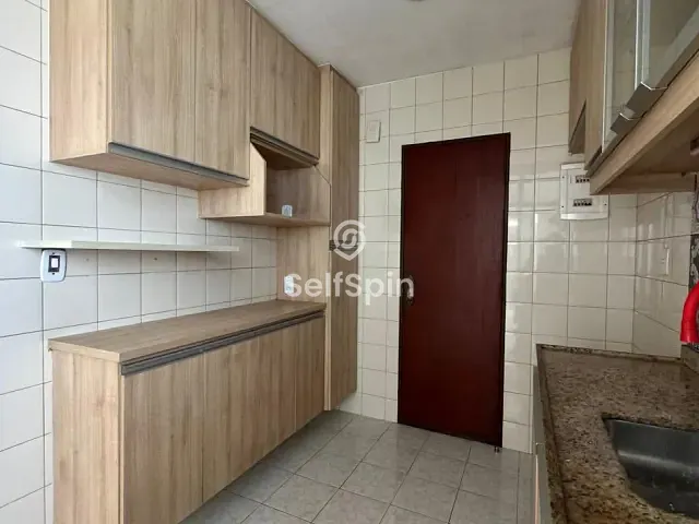 Apartamento 2 quartos e 2 banheiros, para alugar, no bairro Fonseca em Niterói