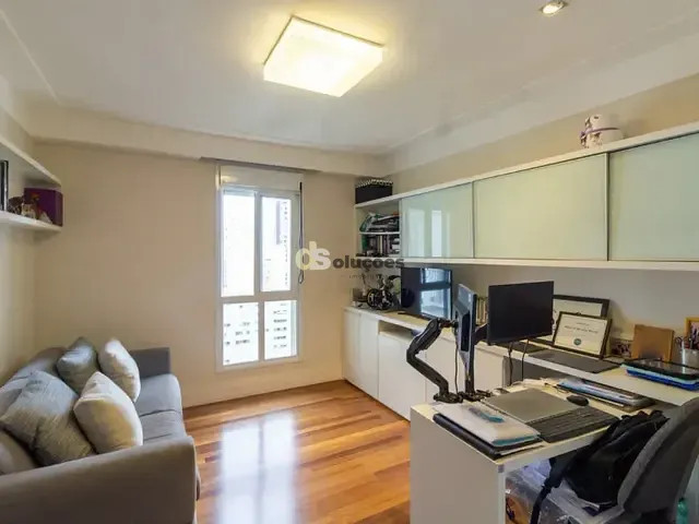 Apartamento 4 quartos e 4 banheiros, à venda, no bairro Moema em São Paulo