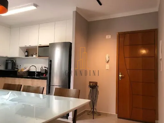 Apartamento 2 quartos e 2 banheiros, à venda, no bairro Vila Metalúrgica em Santo André
