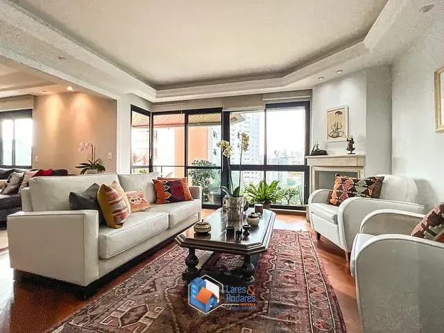 Apartamento com 252m² 3 quartos e 5 banheiros, à venda, no bairro Vila Andrade em São Paulo