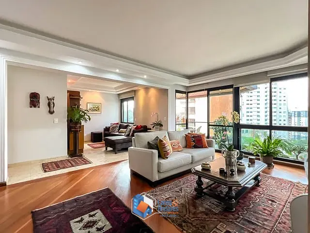 Apartamento com 252m² 3 quartos e 5 banheiros, à venda, no bairro Vila Andrade em São Paulo