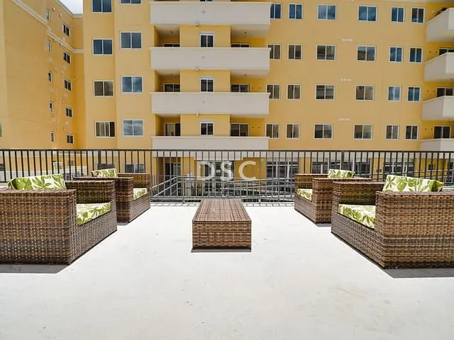 Apartamento com 230m² 3 quartos e 1 banheiro, à venda, no bairro Capão Raso em Curitiba