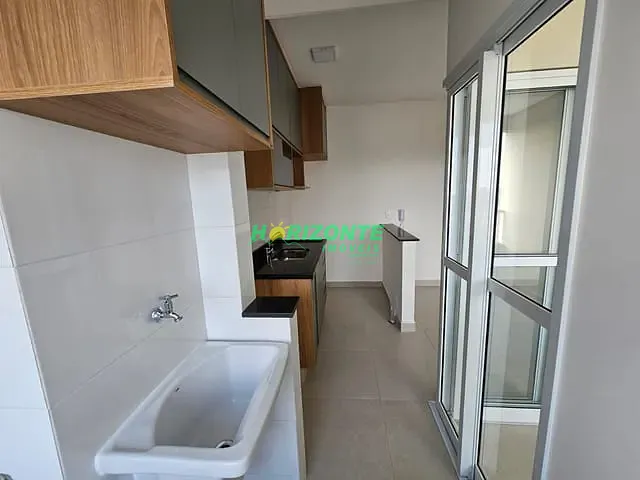 Apartamento com 63m² 2 quartos e 2 banheiros, para alugar, no bairro Jardim Satélite em São José dos Campos