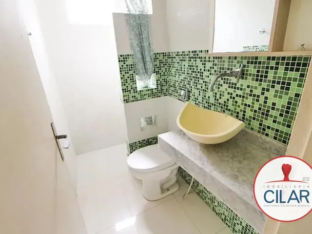 Apartamento 2 quartos e 1 banheiro, para alugar, no bairro Água Verde em Curitiba