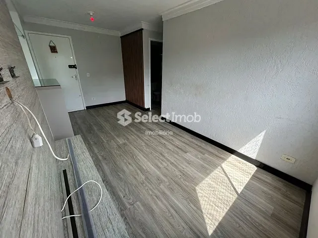 Apartamento com 50m² 2 quartos e 2 banheiros, à venda, no bairro Parque São Vicente em Mauá