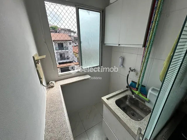 Apartamento com 50m² 2 quartos e 2 banheiros, à venda, no bairro Parque São Vicente em Mauá