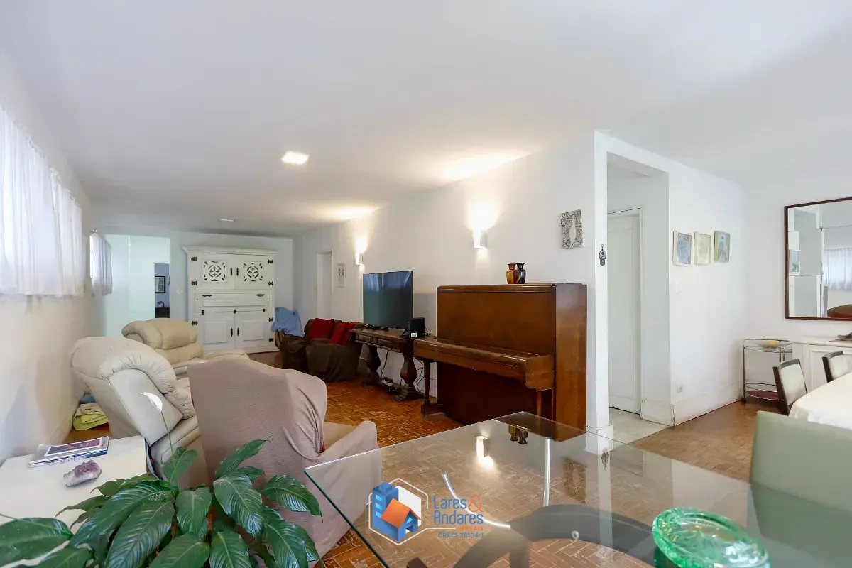 Apartamento, 3 quartos, 192 m² - Foto 1
