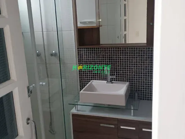 Apartamento 2 quartos e 2 banheiros, à venda ou para alugar, no bairro Vila Sanches em São José dos Campos