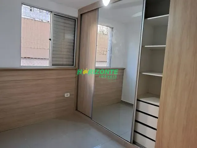 Apartamento 2 quartos e 1 banheiro, à venda, no bairro Palmeiras de São José em São José dos Campos
