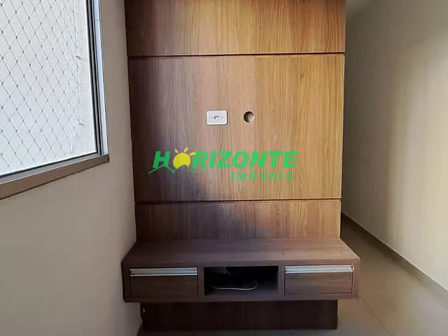 Apartamento 2 quartos e 1 banheiro, à venda, no bairro Palmeiras de São José em São José dos Campos