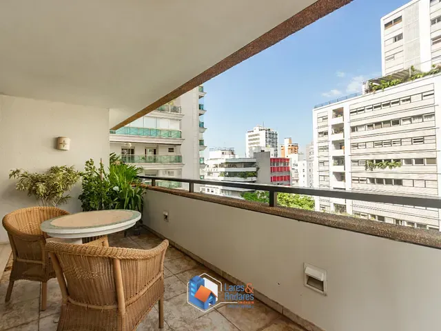 Apartamento com 232m² 3 quartos e 5 banheiros, à venda, no bairro Higienópolis em São Paulo