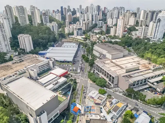 Apartamento com 38m² 1 quarto e 1 banheiro, à venda, no bairro Vila Andrade em São Paulo