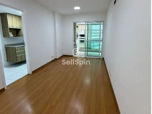 Apartamento 1 quarto e 1 banheiro, para alugar, no bairro Icaraí em Niterói