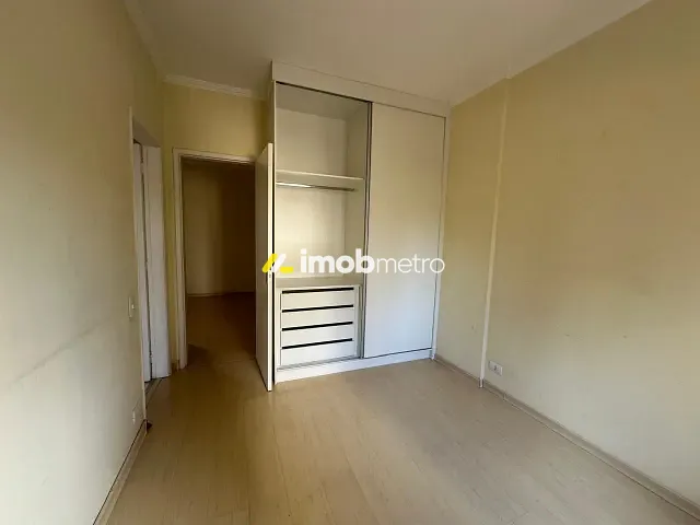 Apartamento 1 quarto e 2 banheiros, à venda, no bairro Cambuí em Campinas