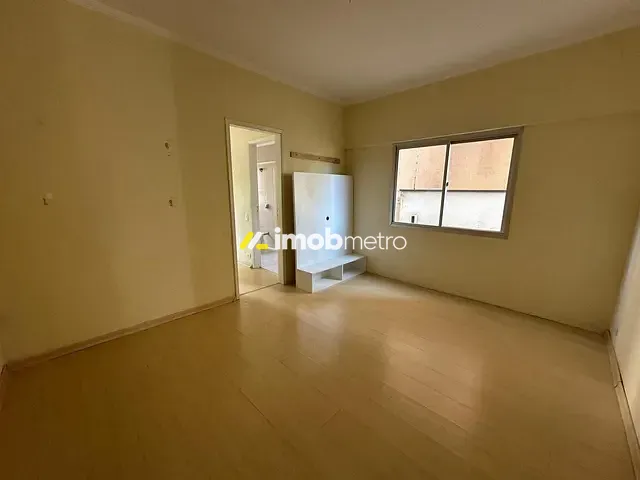 Apartamento 1 quarto e 2 banheiros, à venda, no bairro Cambuí em Campinas