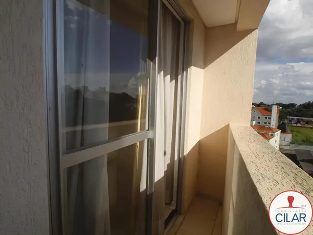 Apartamento 2 quartos e 1 banheiro, para alugar, no bairro Campo Comprido em Curitiba