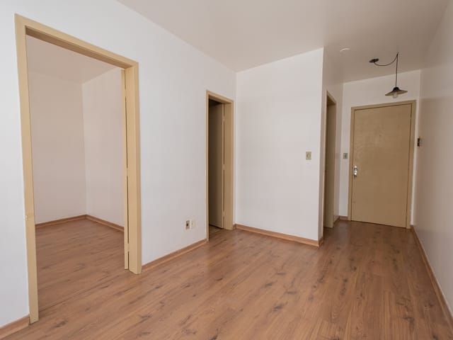 Apartamento com 42m² 1 quarto e 1 banheiro, para alugar, no bairro Centro em Pelotas